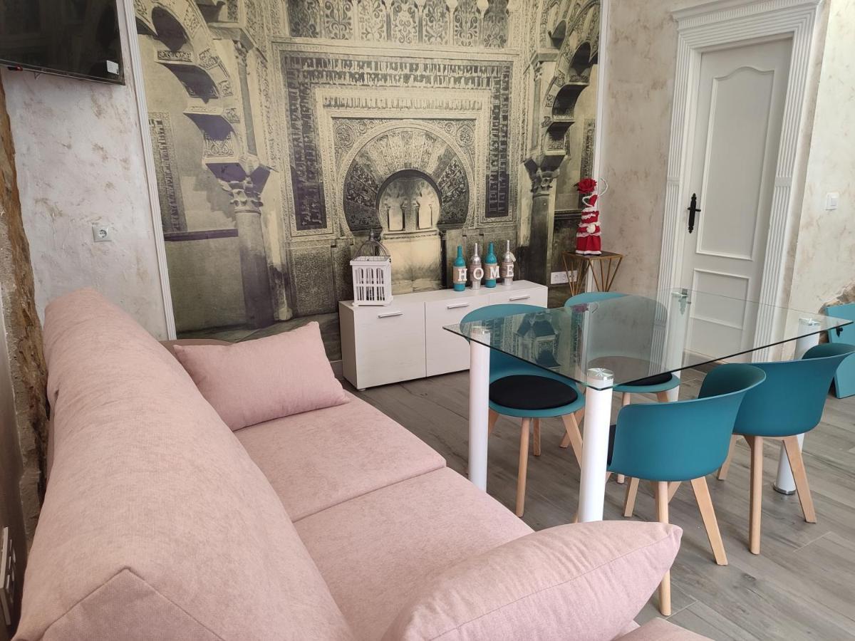 Suenos De Azahar: Palacio Viana With Wifi And Parking Cordoba